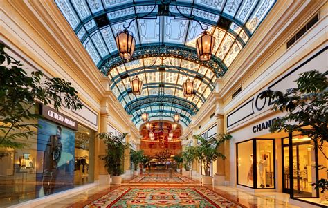 bellagio las vegas shops.